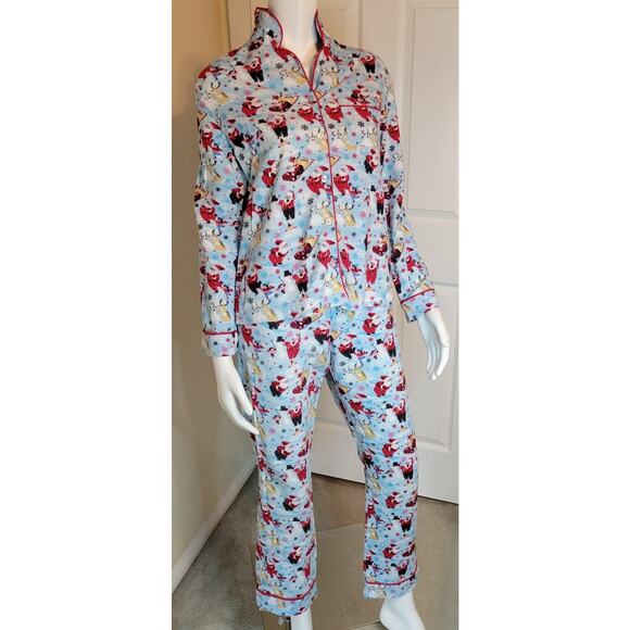 Wondershop 2 pc Flanel Pajama Set Santa Reindeer Skating Sledding Women's Size S - Picture 1 of 10